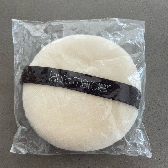 BNIP Laura Mercier Velour Puff - Picture 1 of 1